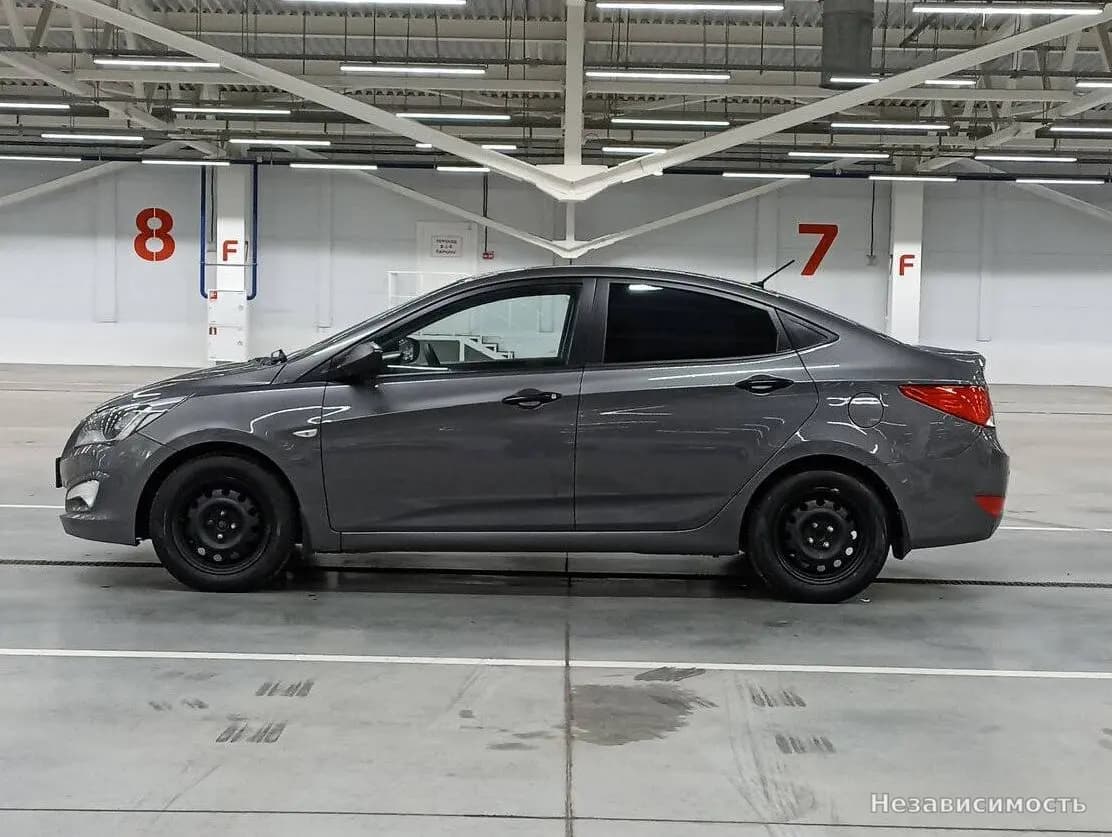 Hyundai Solaris 2015 с пробегом — фото 8
