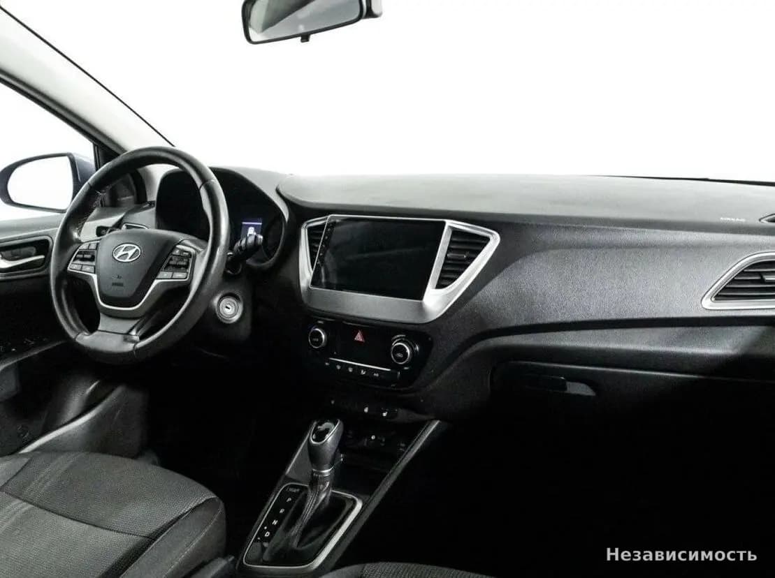 Hyundai Solaris 2018 с пробегом — фото 9