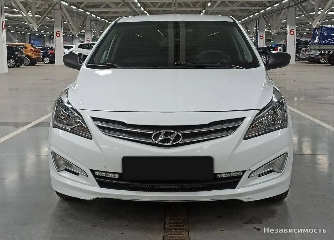 Hyundai Solaris 2015 с пробегом — фото 2