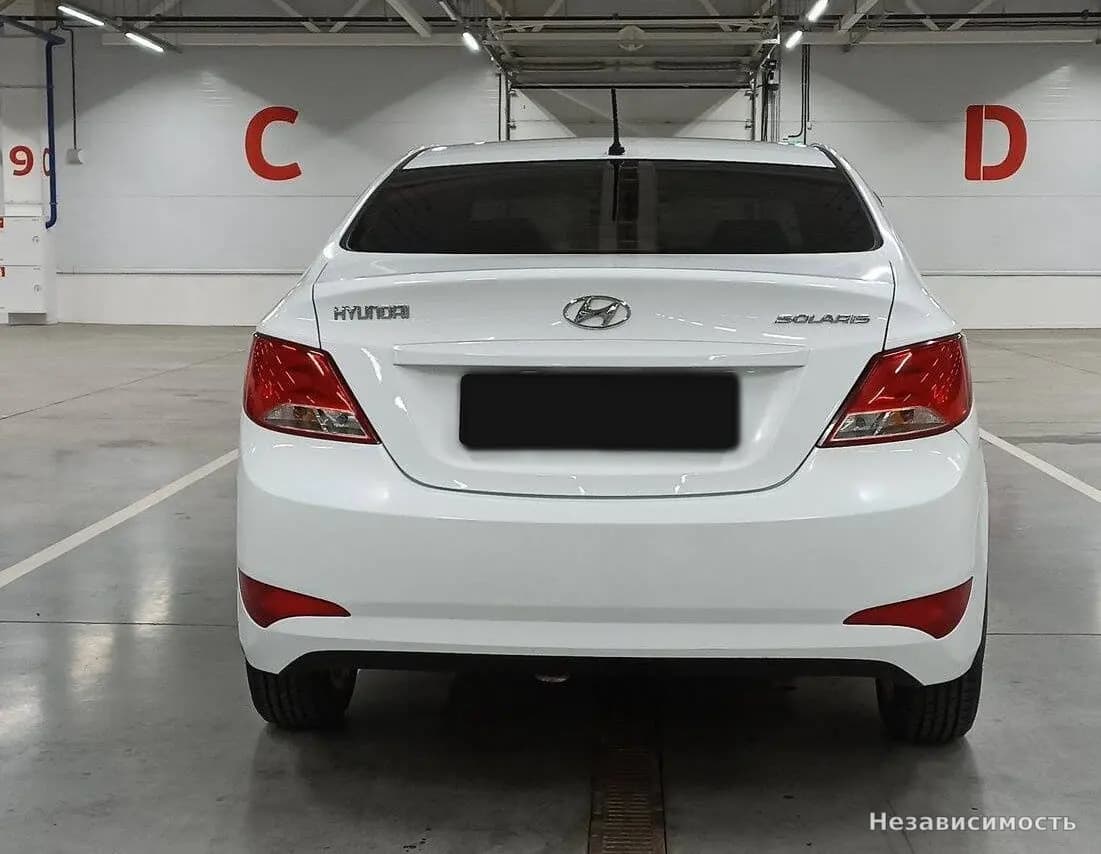 Hyundai Solaris 2015 с пробегом — фото 6
