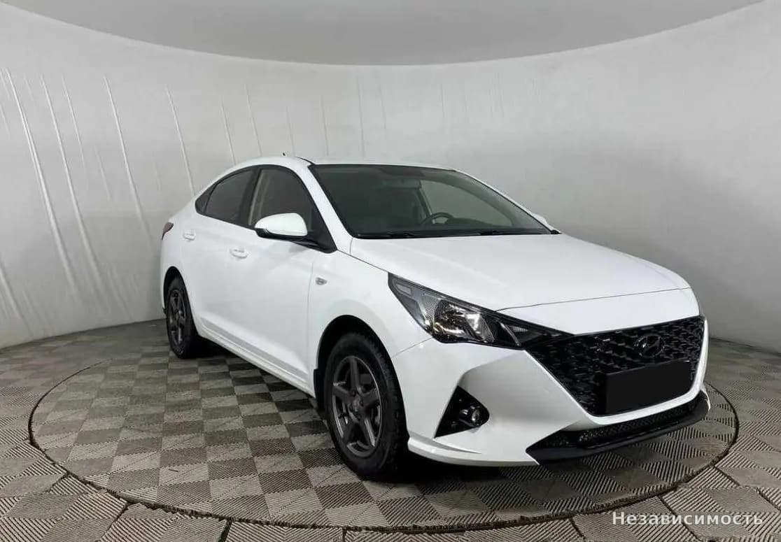 Hyundai Solaris 2021 с пробегом — фото 3