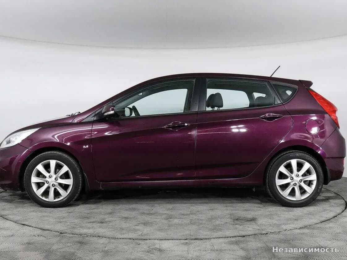 Hyundai Solaris 2014 с пробегом — фото 8