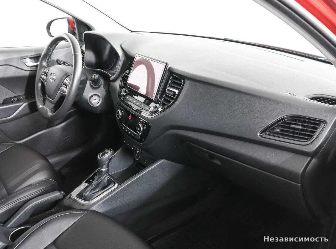 Hyundai Solaris 2022 с пробегом — фото 10