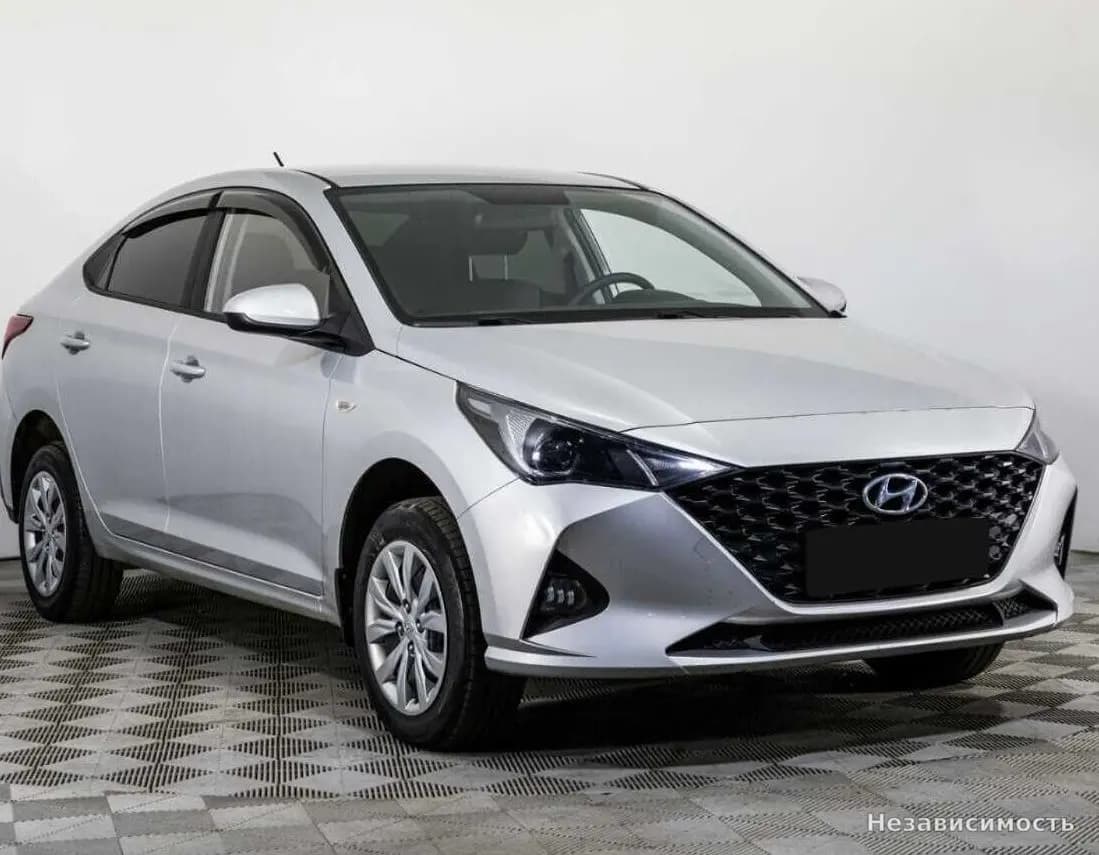 Hyundai Solaris 2022 с пробегом — фото 3