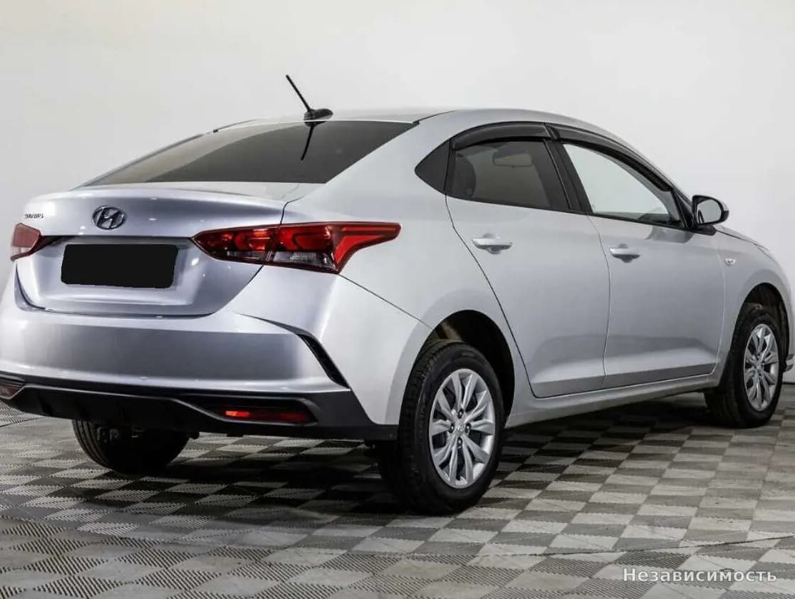 Hyundai Solaris 2022 с пробегом — фото 5
