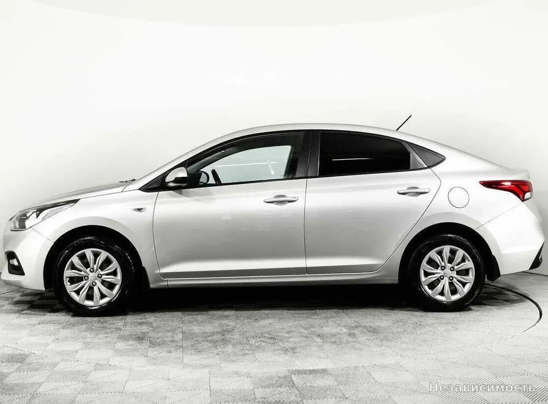 Hyundai Solaris 2017 с пробегом — фото 8