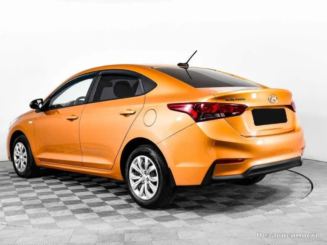 Hyundai Solaris 2017 с пробегом — фото 6
