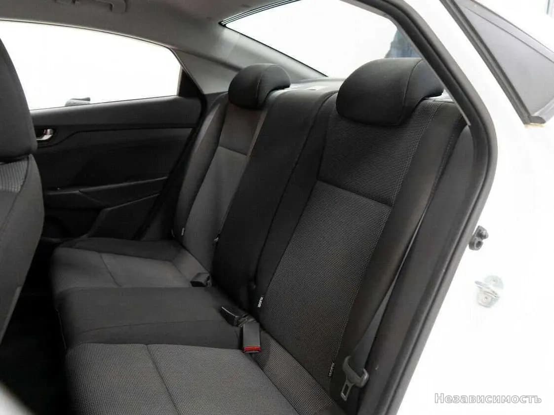 Hyundai Solaris 2019 с пробегом — фото 7