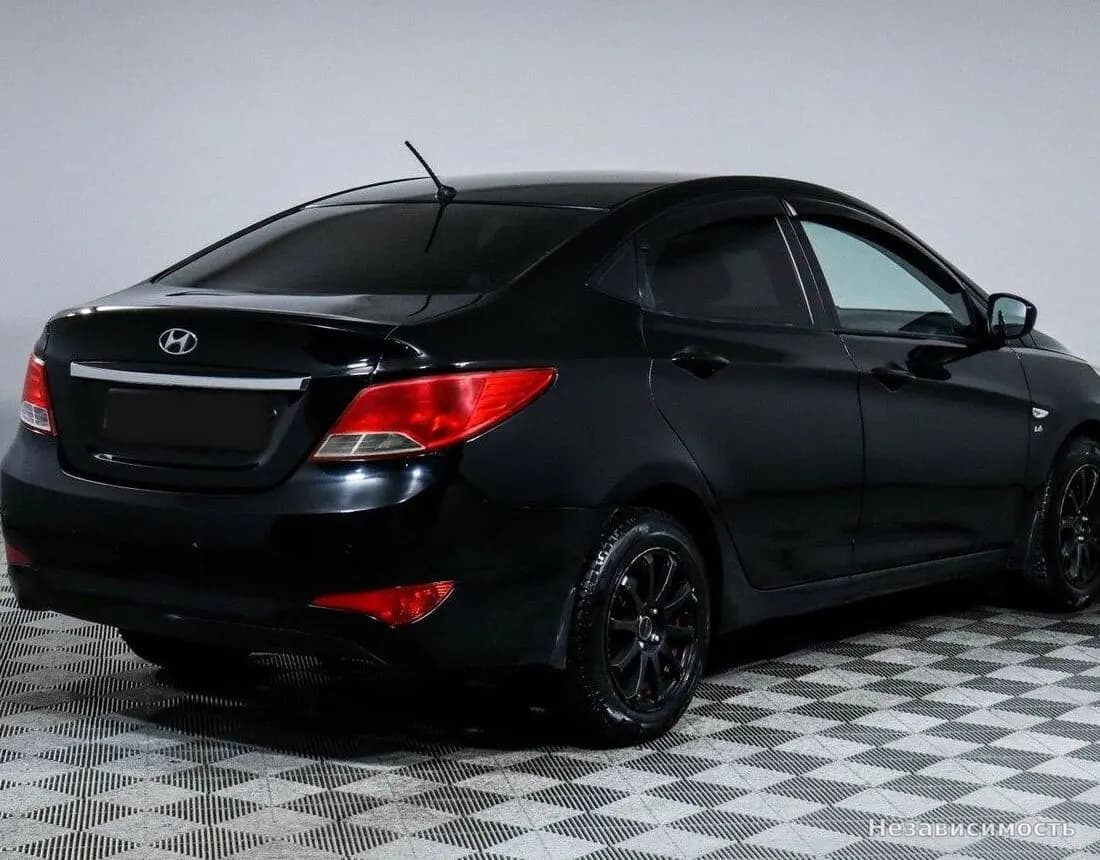 Hyundai Solaris 2015 с пробегом — фото 4