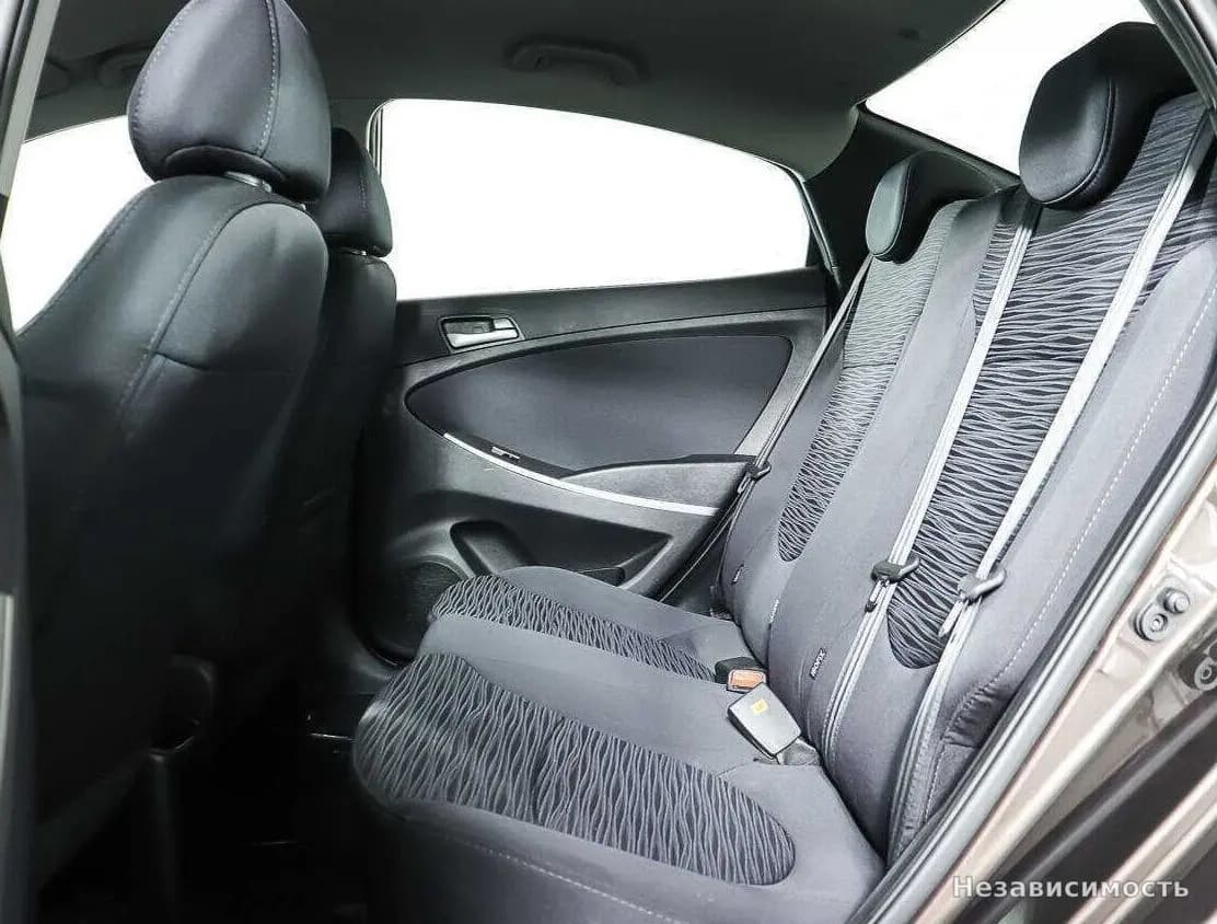 Hyundai Solaris 2016 с пробегом — фото 10