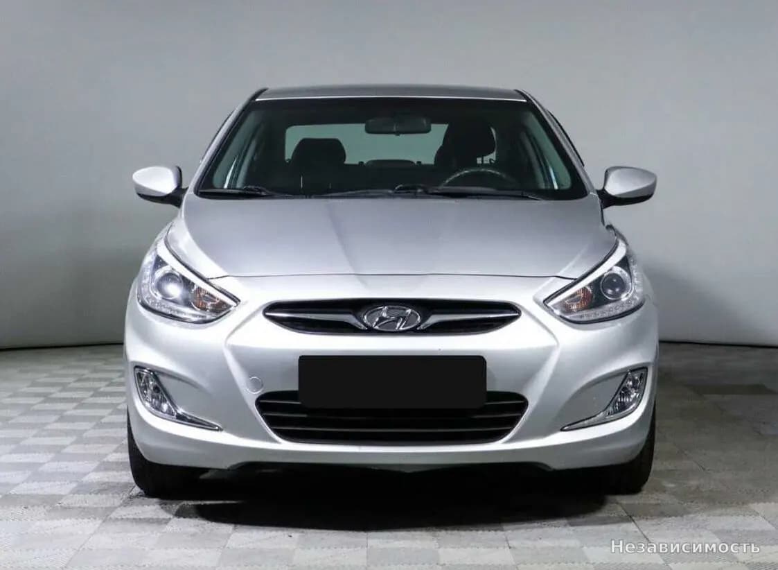 Hyundai Solaris 2014 с пробегом — фото 2