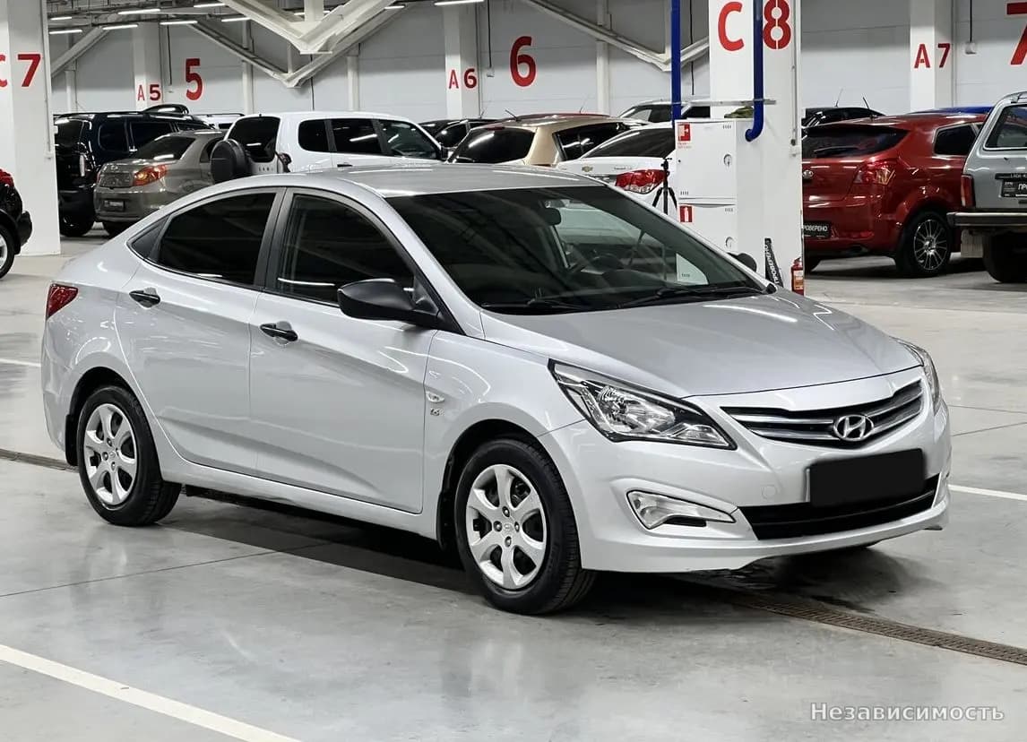Hyundai Solaris 2015 с пробегом — фото 3