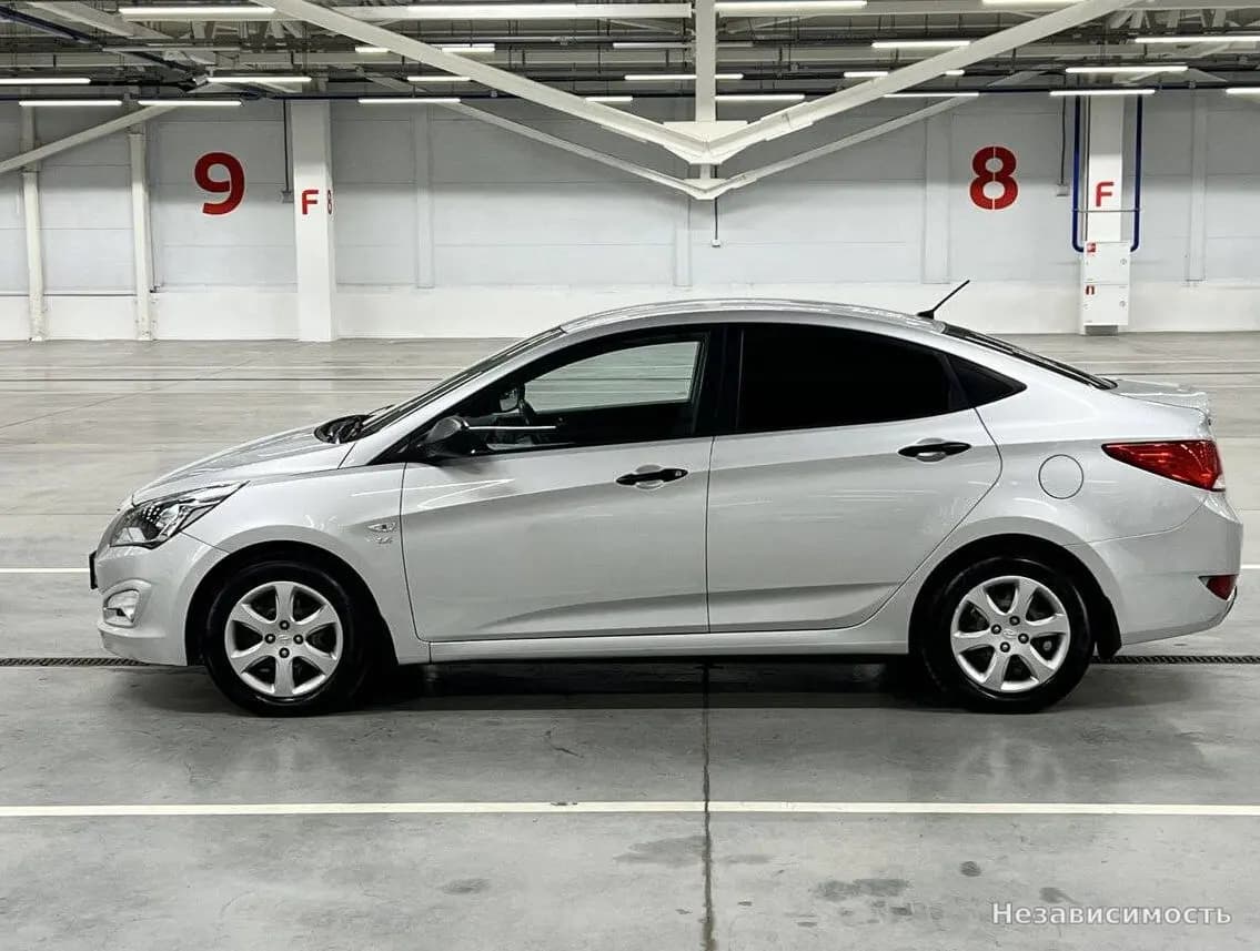 Hyundai Solaris 2015 с пробегом — фото 8