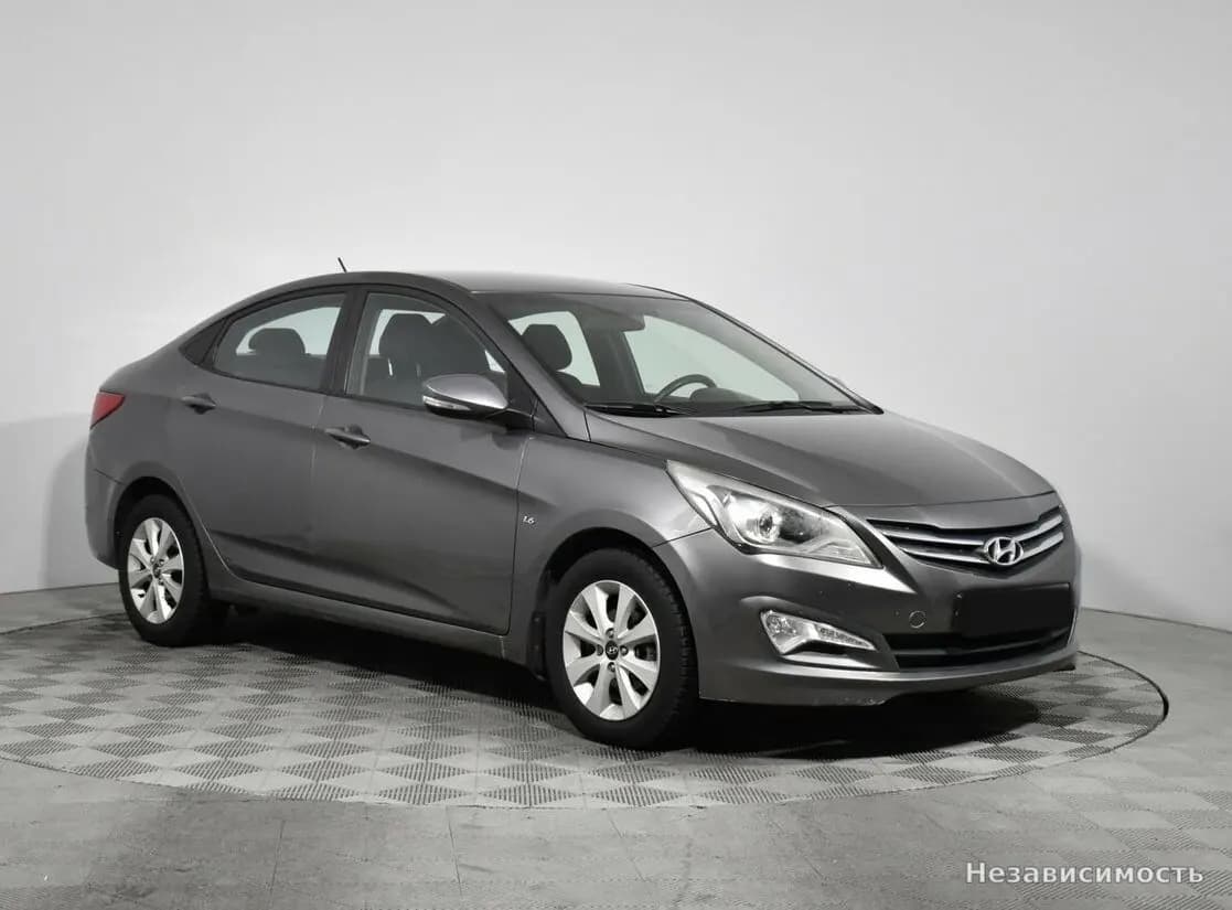 Hyundai Solaris 2016 с пробегом — фото 3