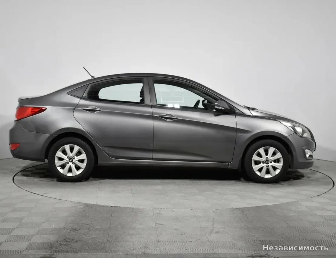 Hyundai Solaris 2016 с пробегом — фото 4