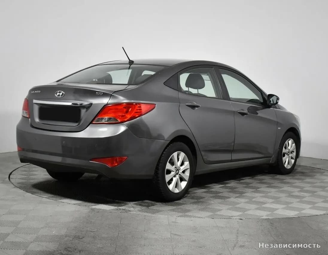 Hyundai Solaris 2016 с пробегом — фото 5