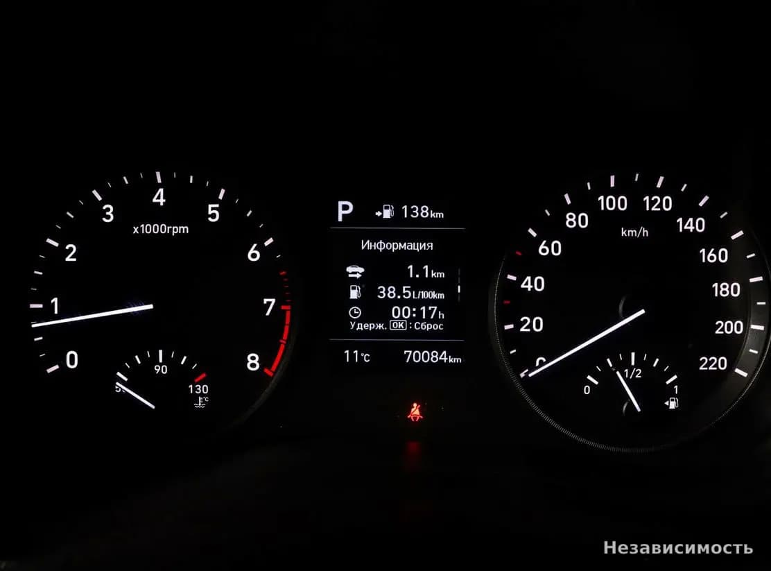 Hyundai Solaris 2018 с пробегом — фото 9