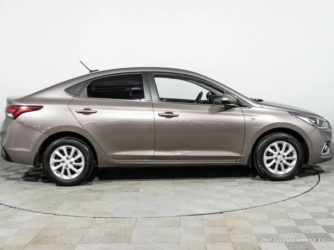 Hyundai Solaris 2018 с пробегом — фото 4