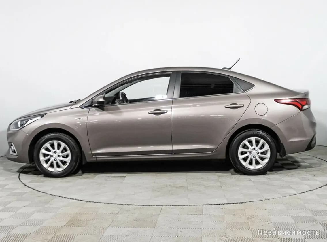 Hyundai Solaris 2018 с пробегом — фото 8