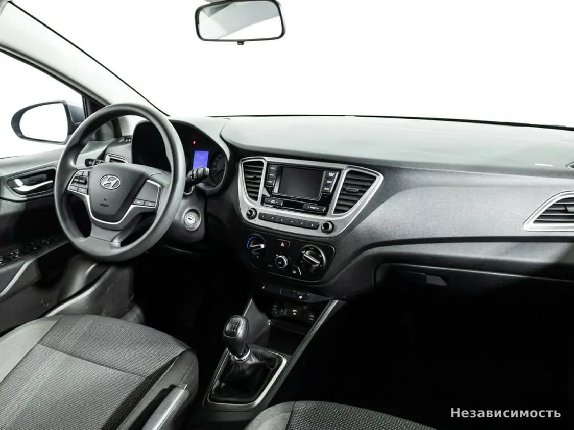 Hyundai Solaris 2020 с пробегом — фото 9