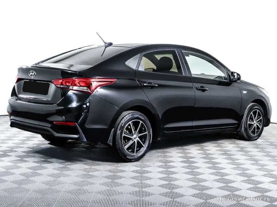 Hyundai Solaris 2017 с пробегом — фото 5
