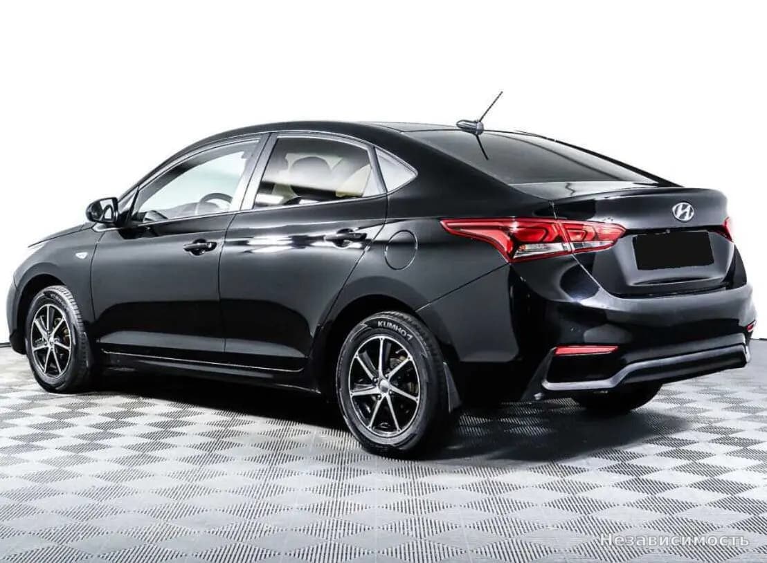 Hyundai Solaris 2017 с пробегом — фото 7