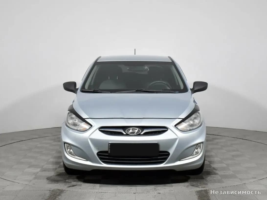 Hyundai Solaris 2014 с пробегом — фото 2