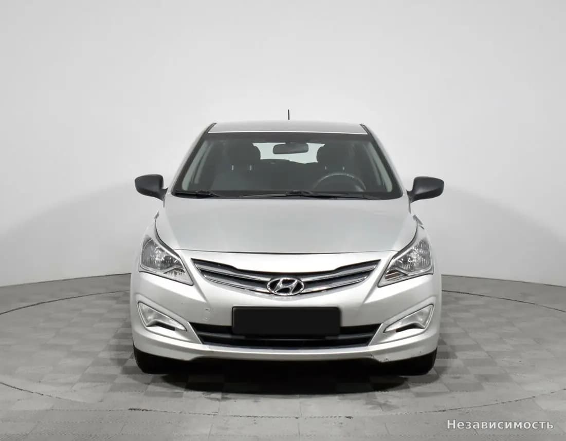 Hyundai Solaris 2015 с пробегом — фото 2