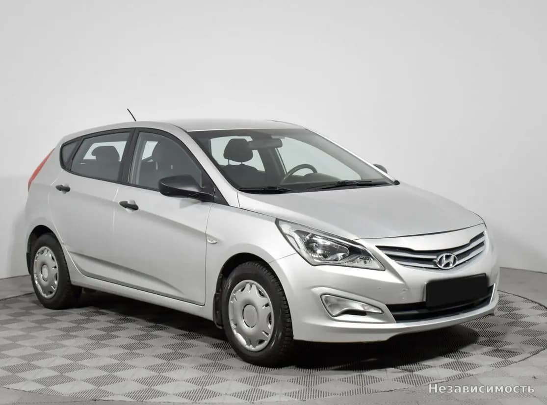 Hyundai Solaris 2015 с пробегом — фото 3