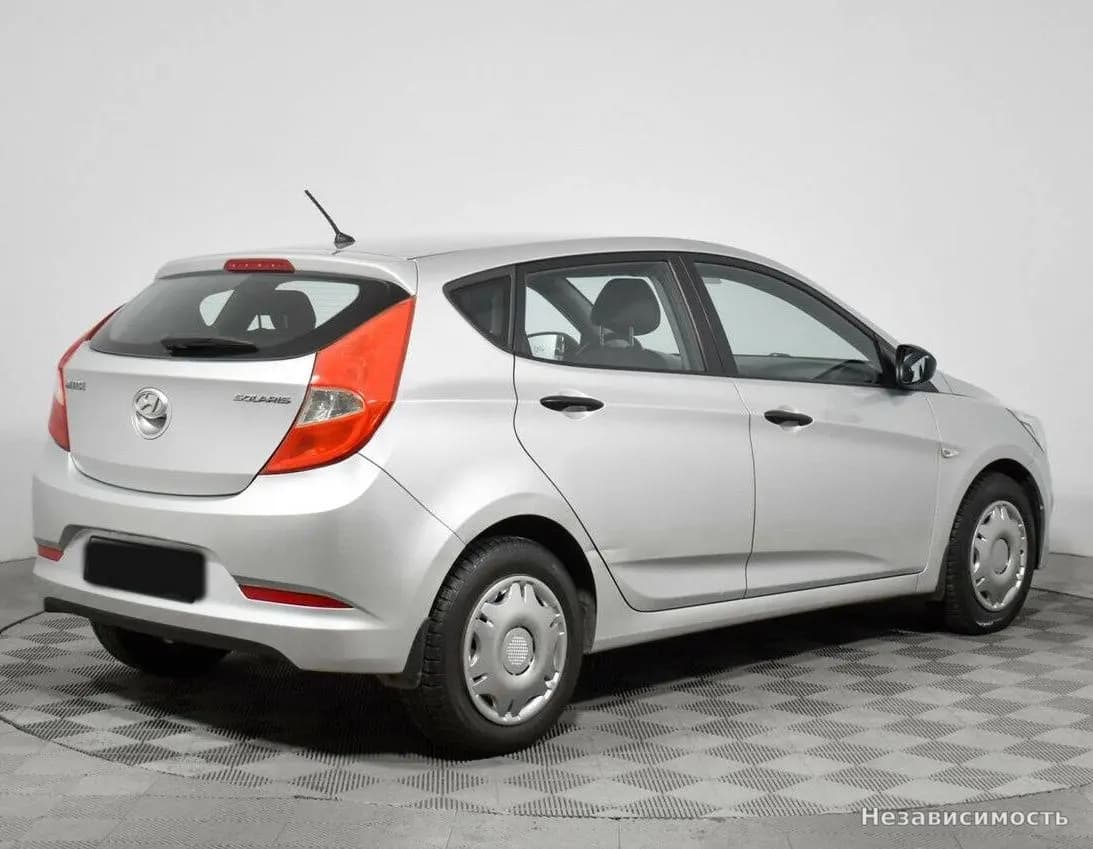 Hyundai Solaris 2015 с пробегом — фото 5