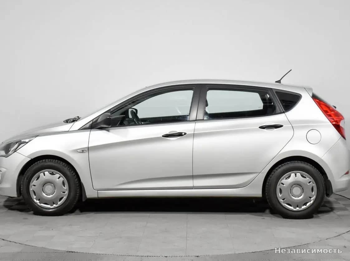 Hyundai Solaris 2015 с пробегом — фото 8