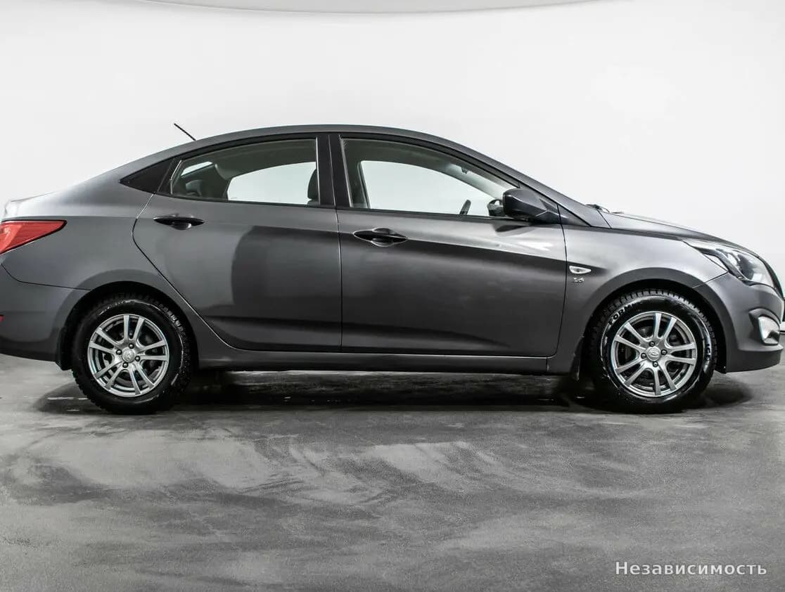 Hyundai Solaris 2015 с пробегом — фото 4