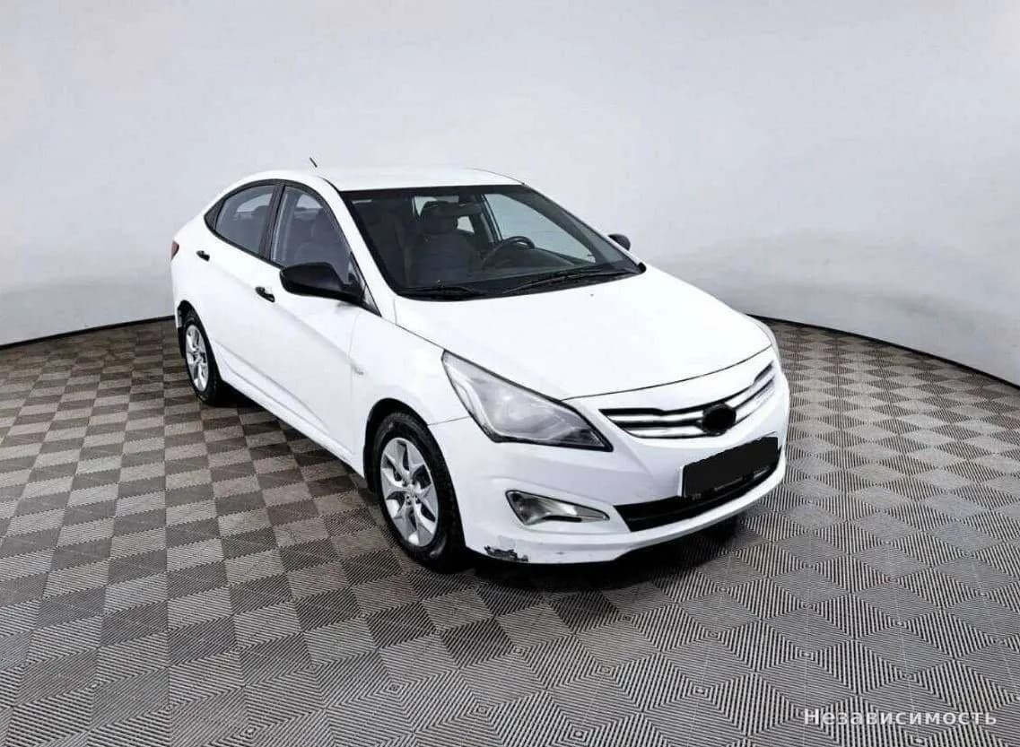 Hyundai Solaris 2014 с пробегом — фото 3