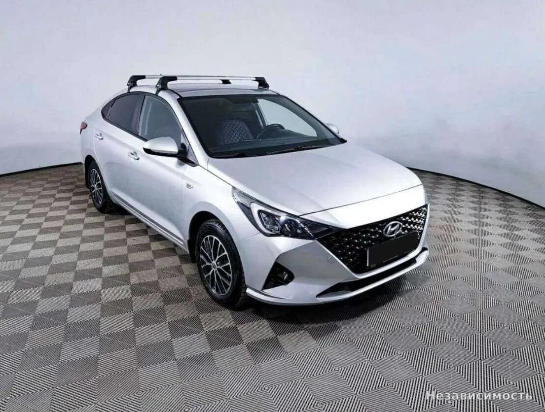 Hyundai Solaris 2021 с пробегом — фото 3