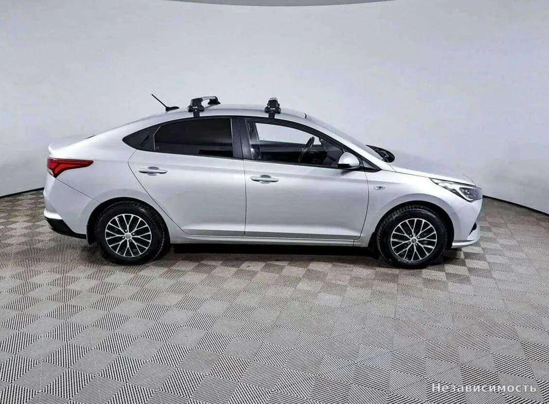 Hyundai Solaris 2021 с пробегом — фото 4