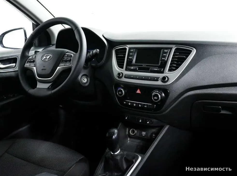 Hyundai Solaris 2019 с пробегом — фото 9