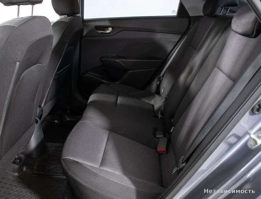 Hyundai Solaris 2019 с пробегом — фото 5