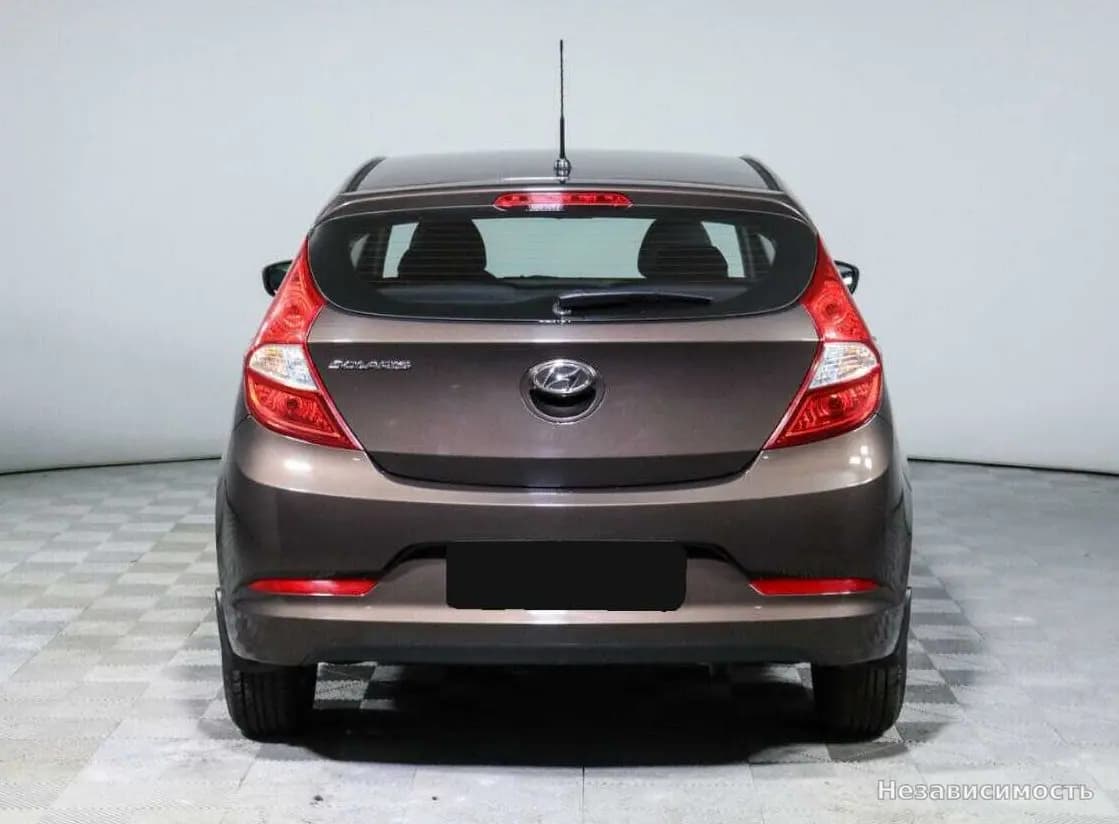 Hyundai Solaris 2016 с пробегом — фото 5