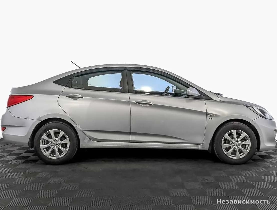 Hyundai Solaris 2012 с пробегом — фото 4