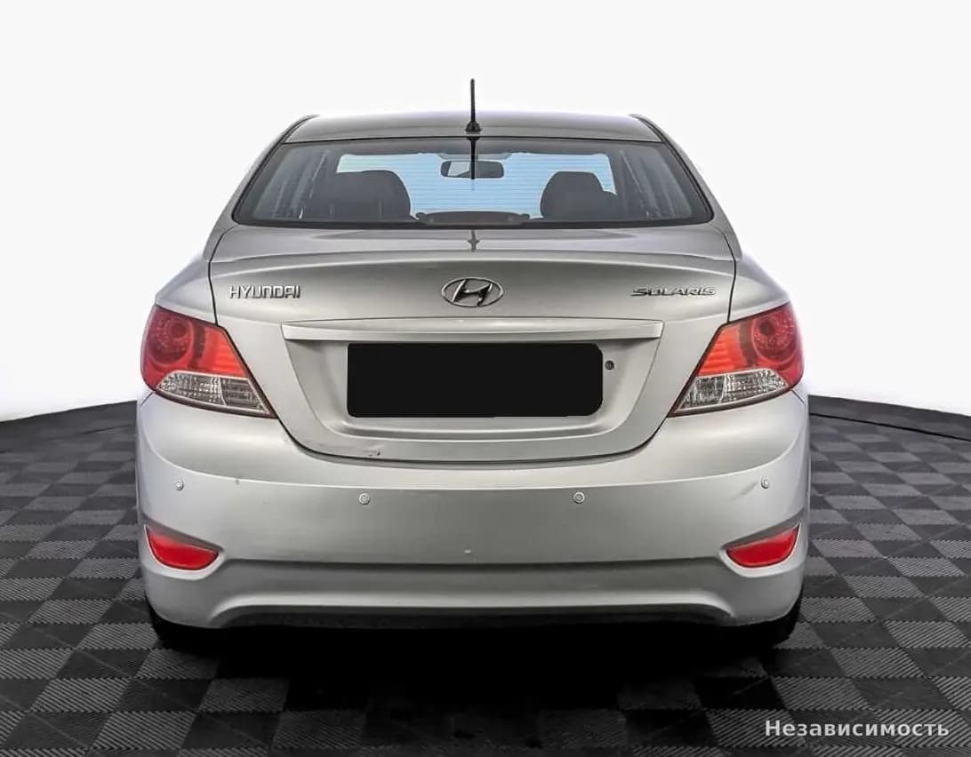 Hyundai Solaris 2012 с пробегом — фото 6