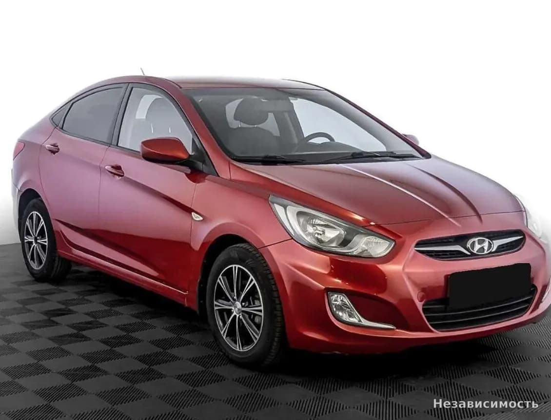 Hyundai Solaris 2012 с пробегом — фото 3