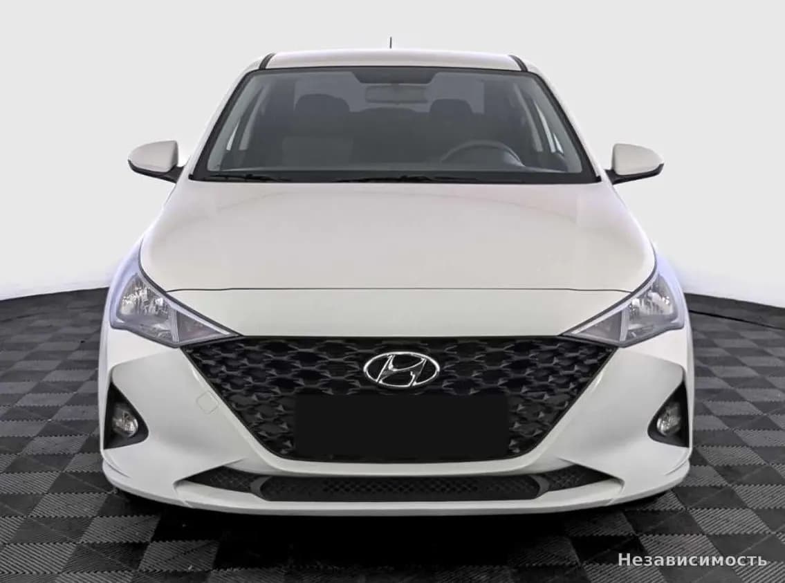 Hyundai Solaris 2022 с пробегом — фото 2