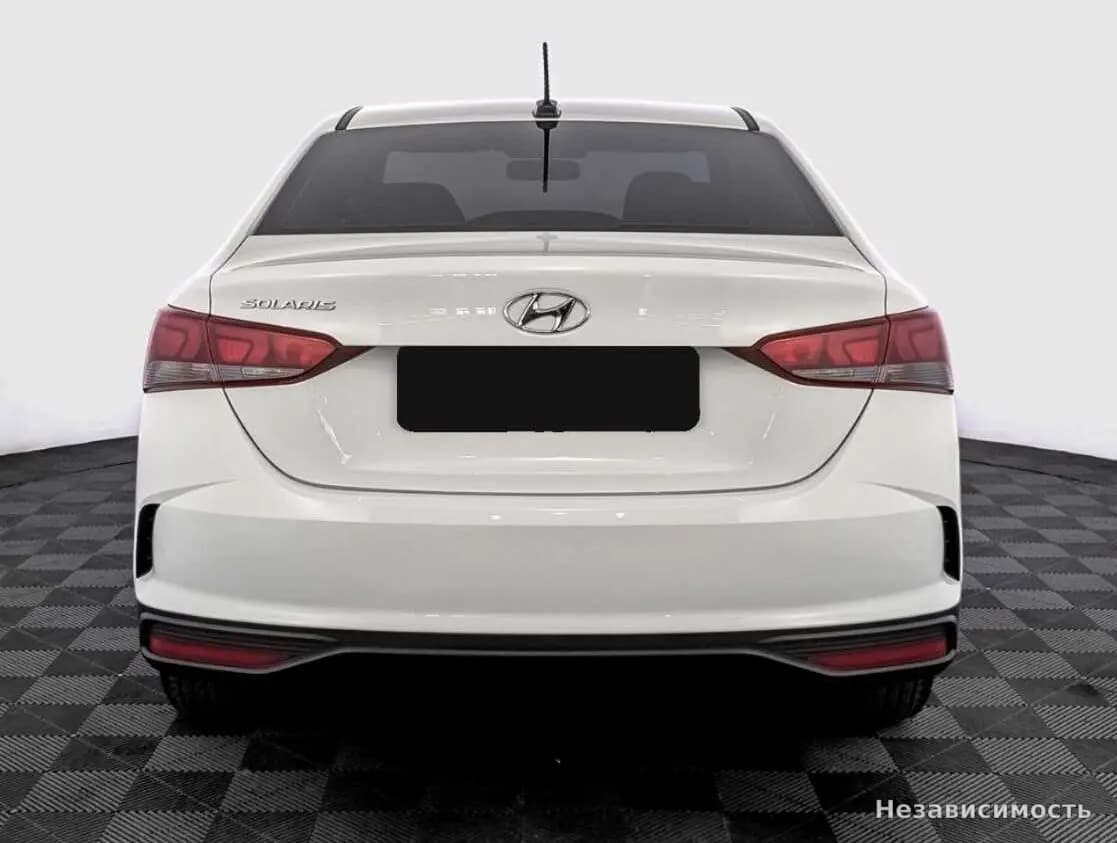 Hyundai Solaris 2022 с пробегом — фото 6