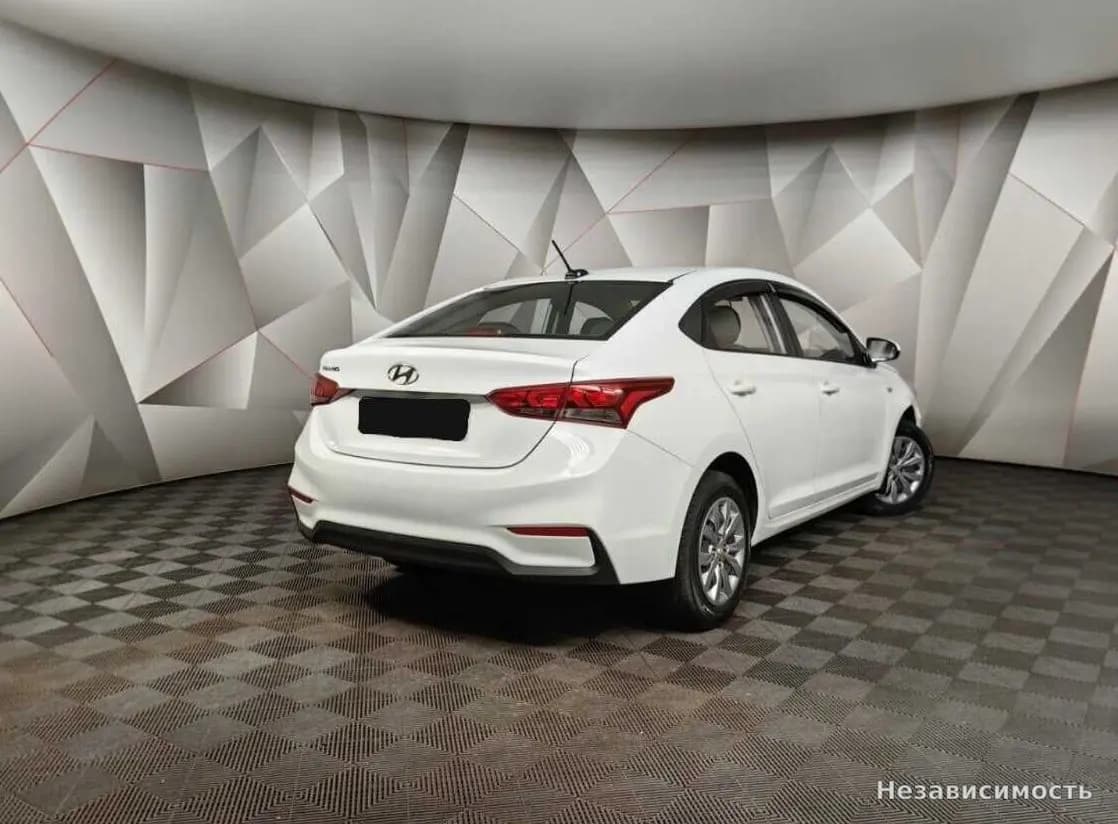 Hyundai Solaris 2019 с пробегом — фото 2