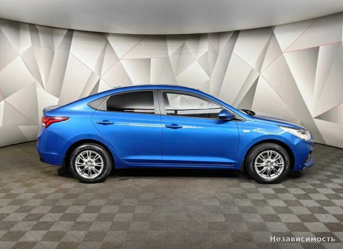Hyundai Solaris 2017 с пробегом — фото 6