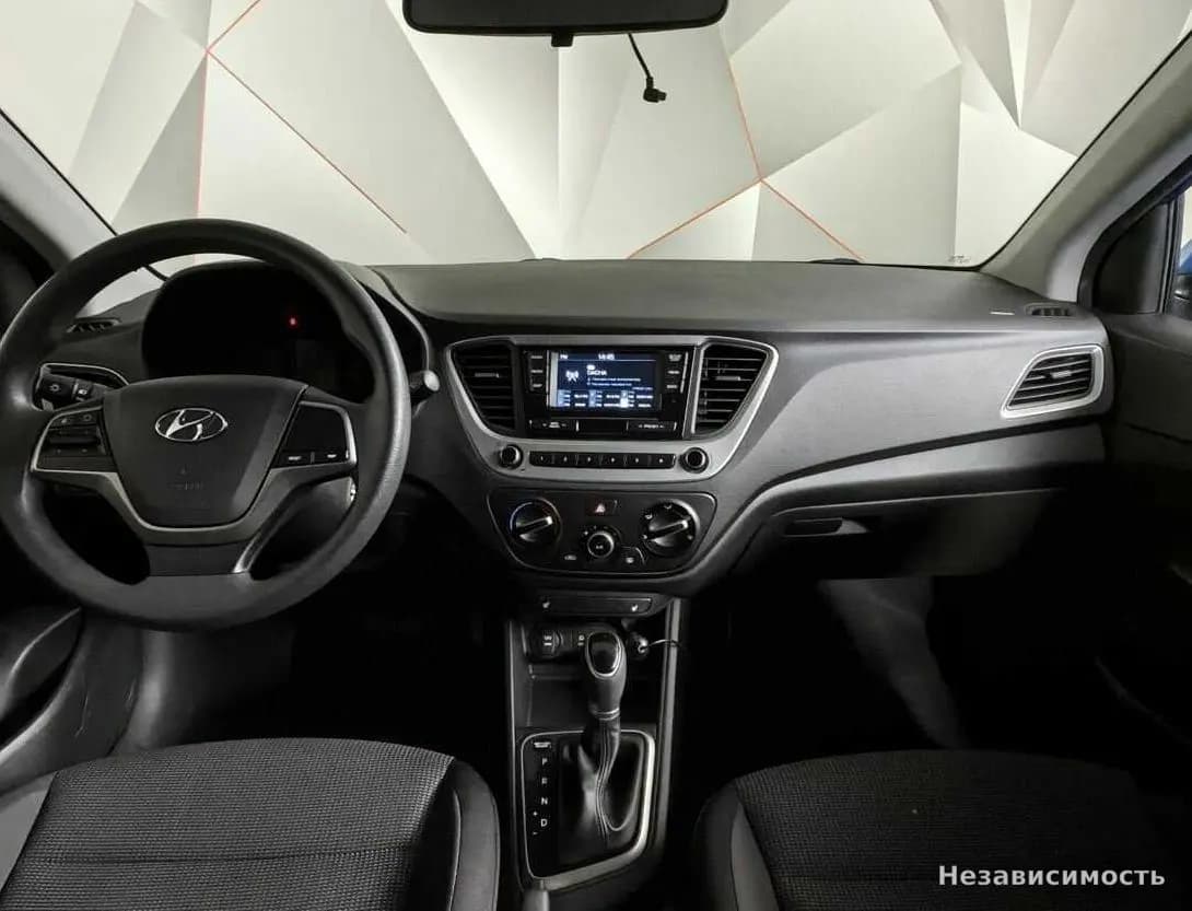 Hyundai Solaris 2017 с пробегом — фото 10