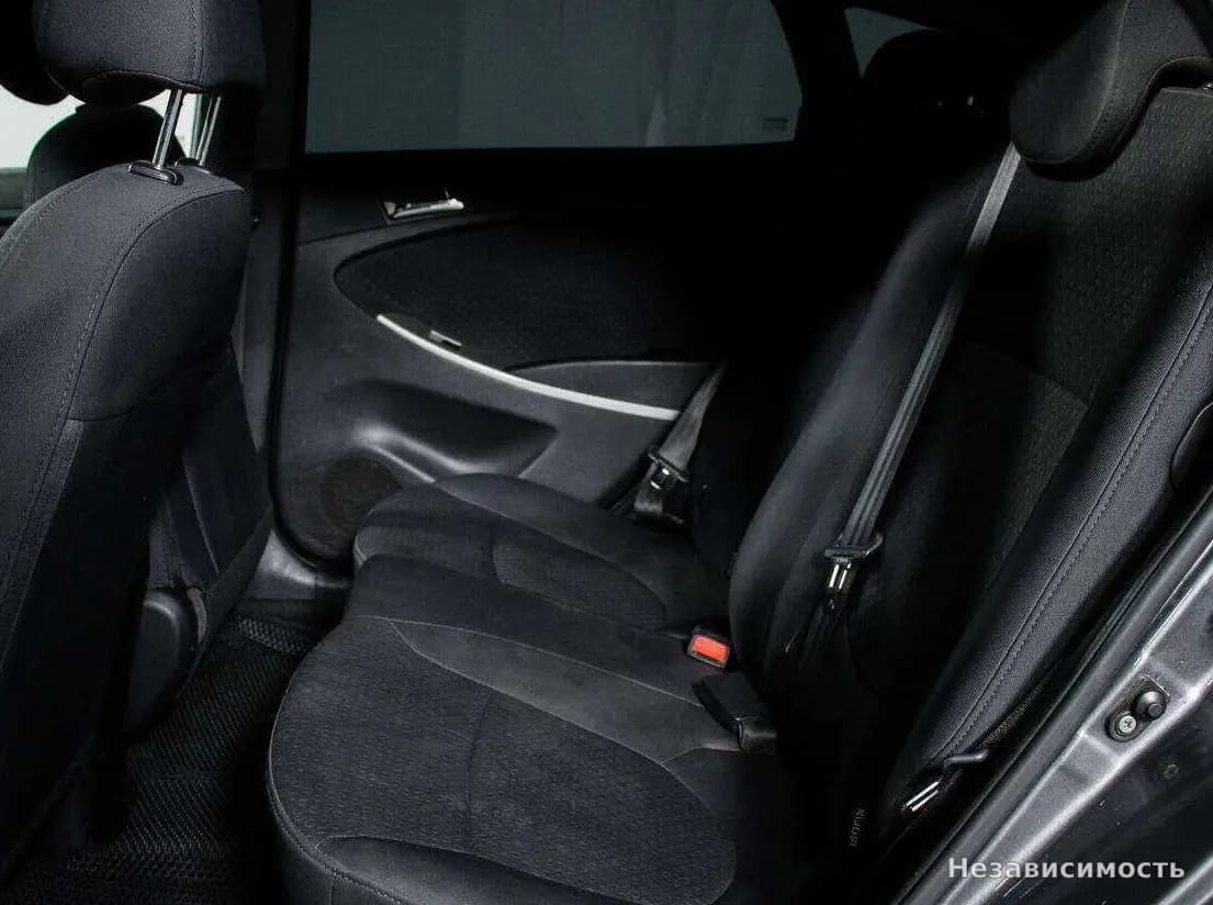 Hyundai Solaris 2012 с пробегом — фото 8