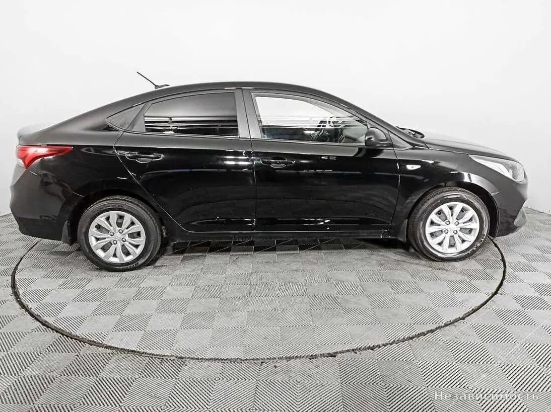 Hyundai Solaris 2017 с пробегом — фото 4