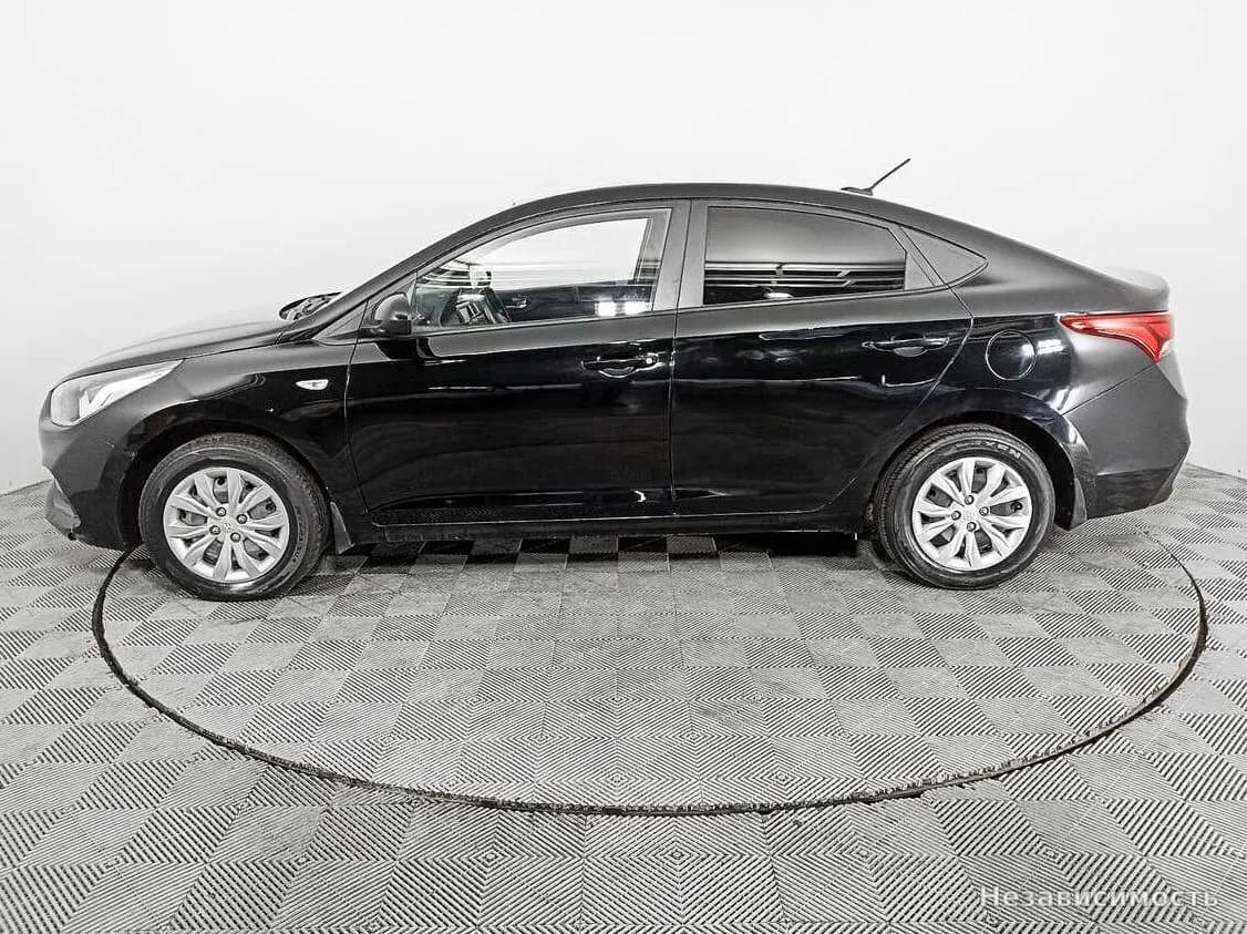 Hyundai Solaris 2017 с пробегом — фото 8
