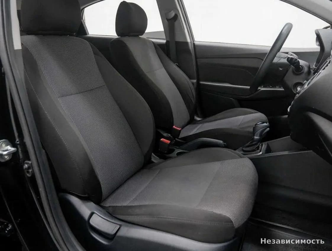 Hyundai Solaris 2019 с пробегом — фото 5